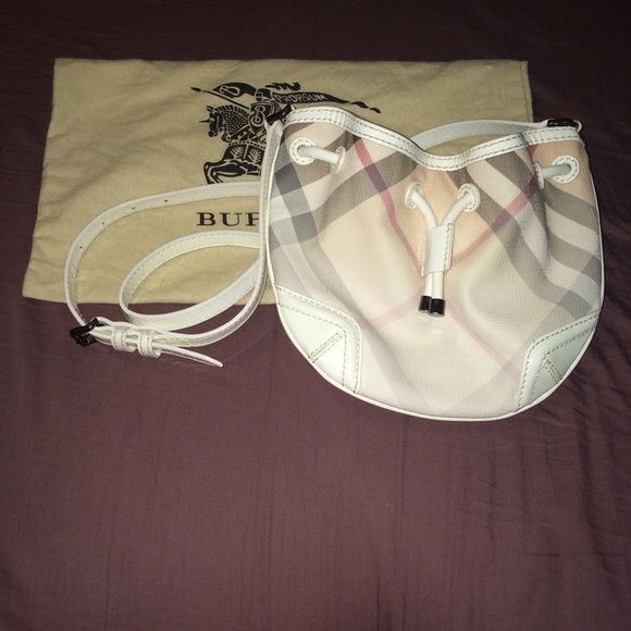 Burberry Crossbody Pinkish Cream Color - Picture 1 of 6